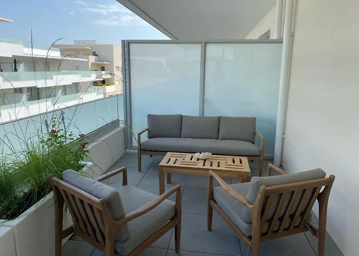 Lägenhet Tres Bel F2 Neuf, Grande Terrasse, Tres Bien Situe