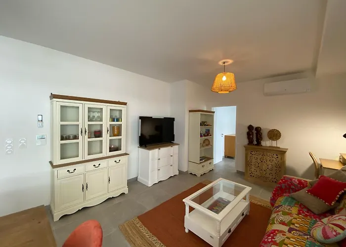 Tres Bel F2 Neuf, Grande Terrasse, Tres Bien Situe Apartment *